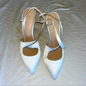 PLV White Close-Toed Pump